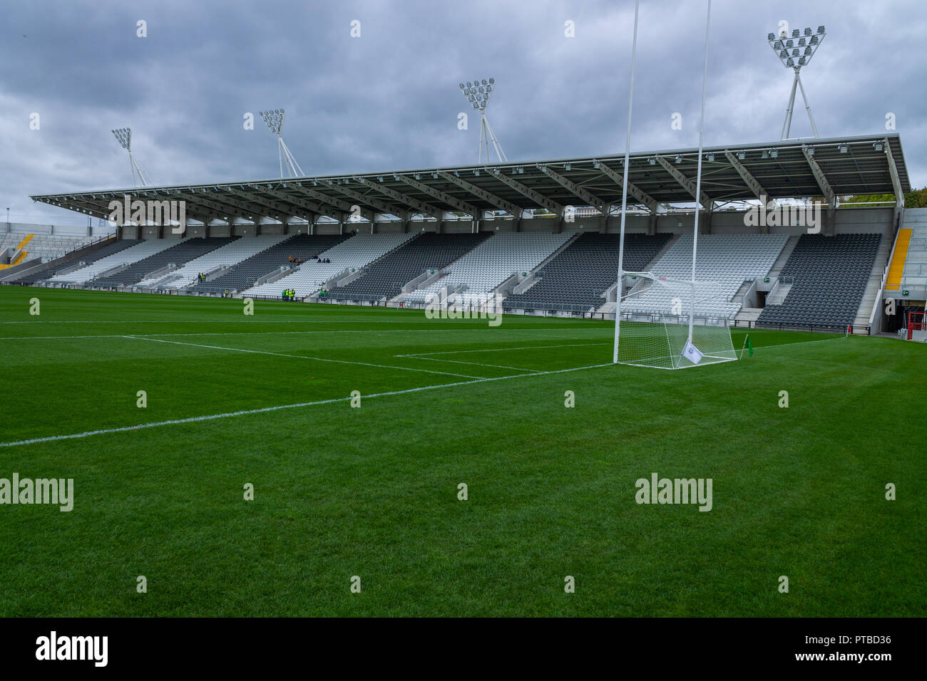 Football stadium seating immagini e fotografie stock ad alta