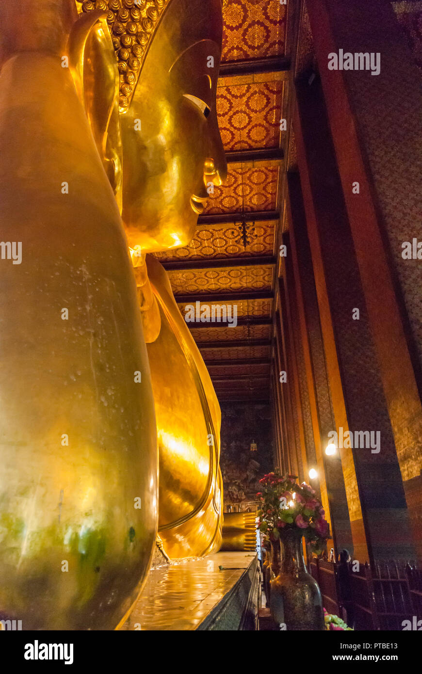 Dettaglio di smeraldo Budda dorati in Wat Phra tempio di Bangkok, Tailandia Foto Stock