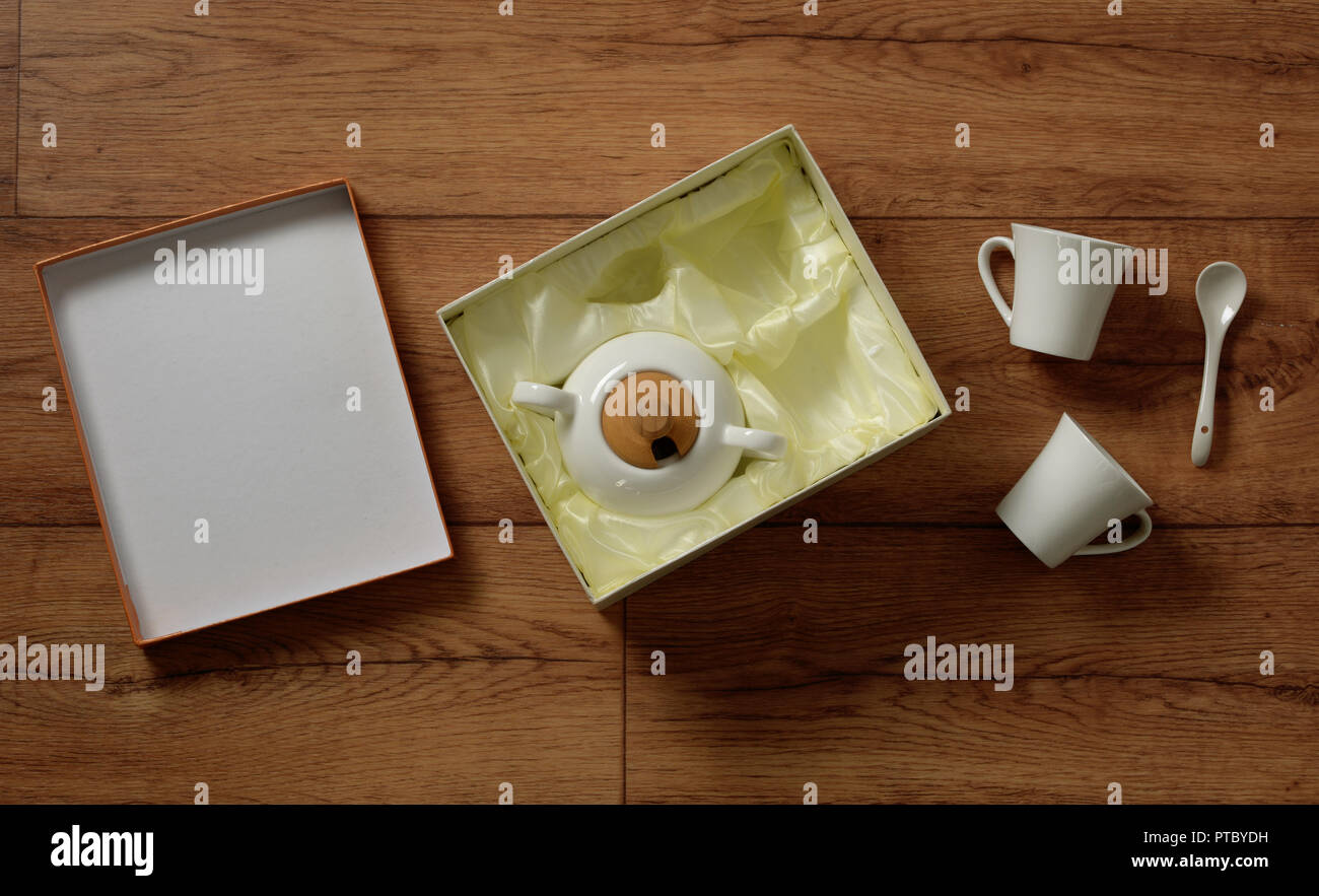 Porcellana Bianca set caffè - prodotto italiano - primo piano Foto Stock