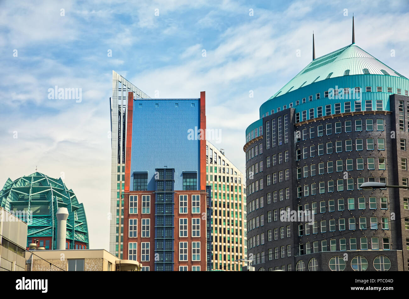 Hague, Paesi Bassi - 6 Luglio 2018: edifici moderni in Den Haag City Centre , Paesi Bassi Foto Stock