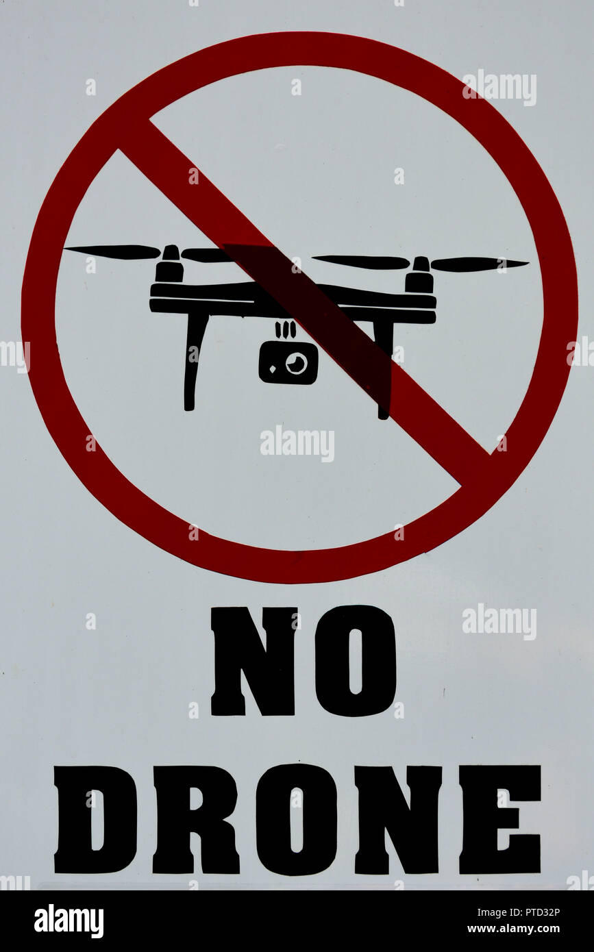 Segnale di divieto non Drone, Svizzera Foto stock - Alamy