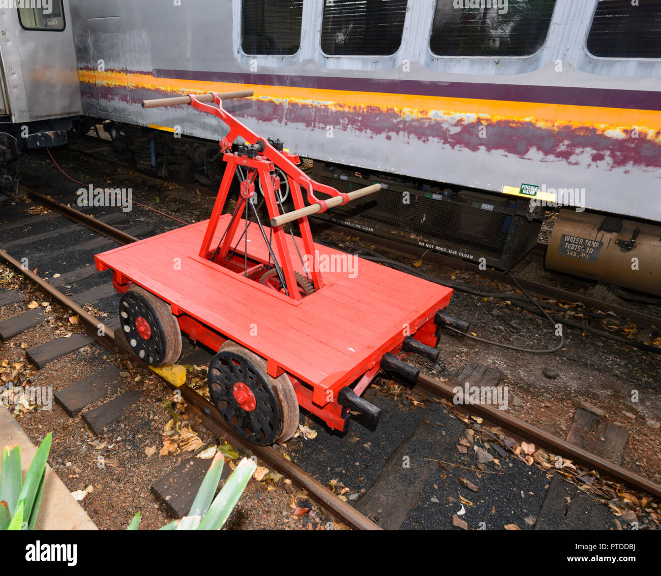 Carrello ferroviario immagini e fotografie stock ad alta risoluzione - Alamy