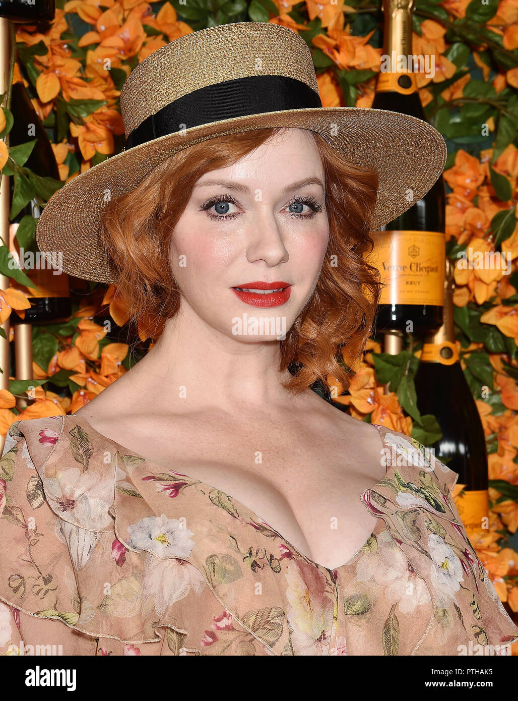 CHRISTINA HENDRICKS attrice statunitense al 9° Veuve Clicquot Polo Classic di Los Angeles a Will Rogers State Historic Park il 6 ottobre 2018 in Pacific Palisades, California. Photo: Jeffrey Mayer Foto Stock