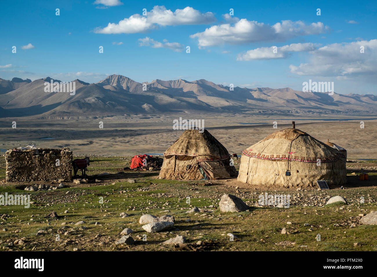 Un remoto insediamento del Kirghizistan nel Wakhan corridoio dell'Afghanistan. Foto Stock