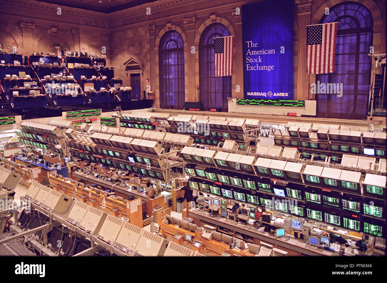 Il trading floor della borsa americana NASDAQ ora negli anni novanta Foto Stock