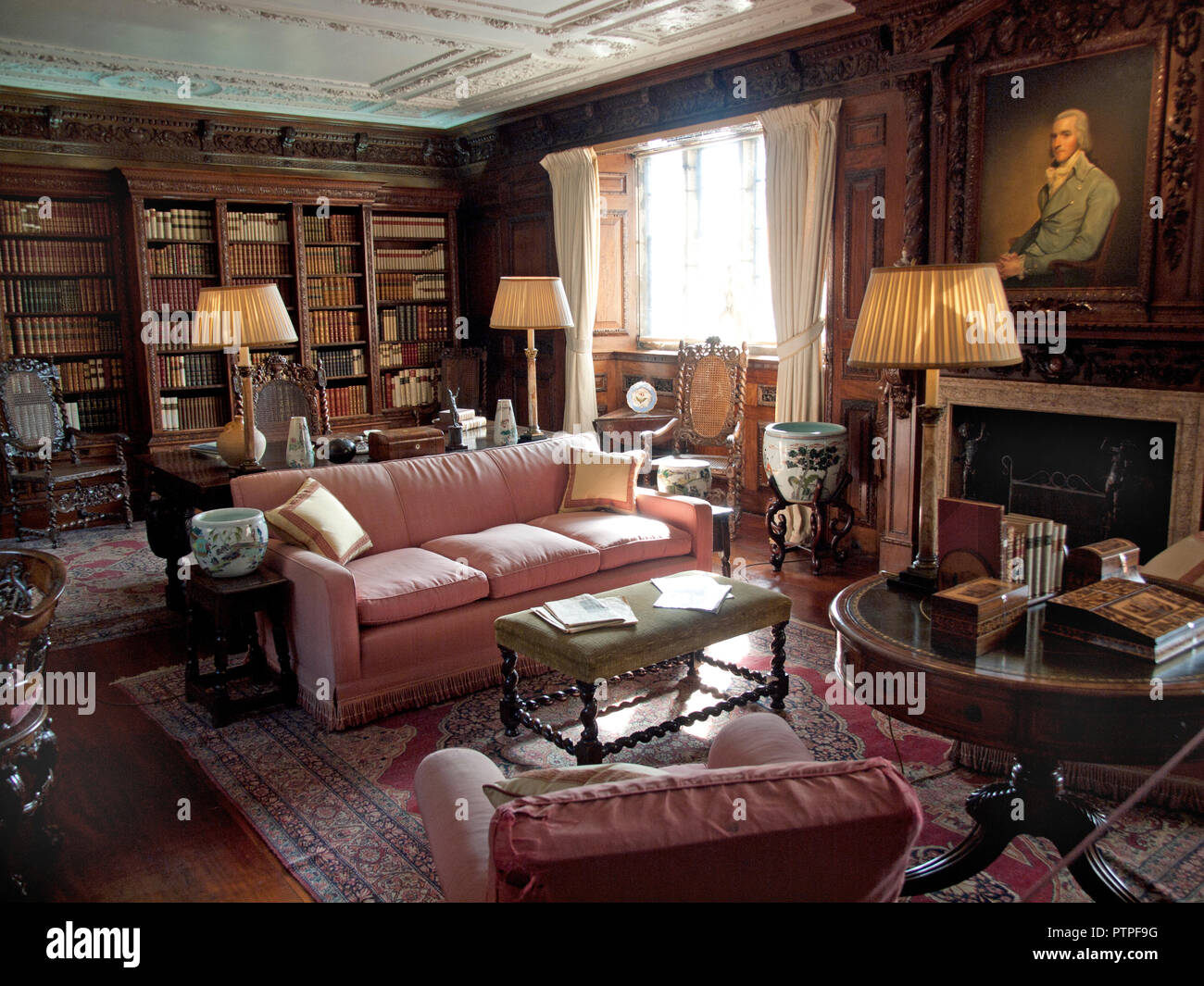 La sala biblioteca nel castello di Hever, Kent Foto Stock