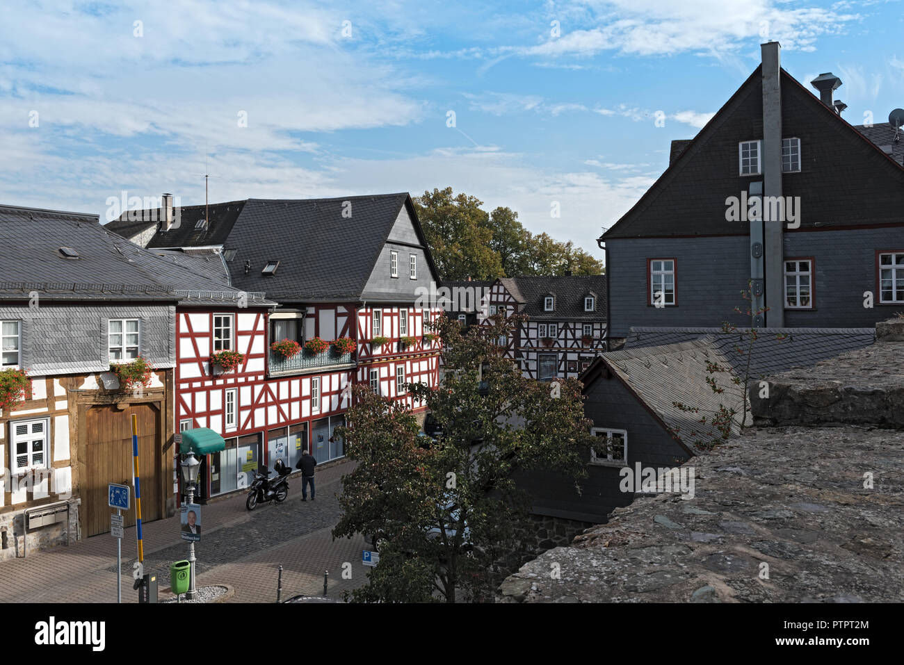 Metà storico-case con travi di legno nella città vecchia di braunfels, Hesse, Germania. Foto Stock