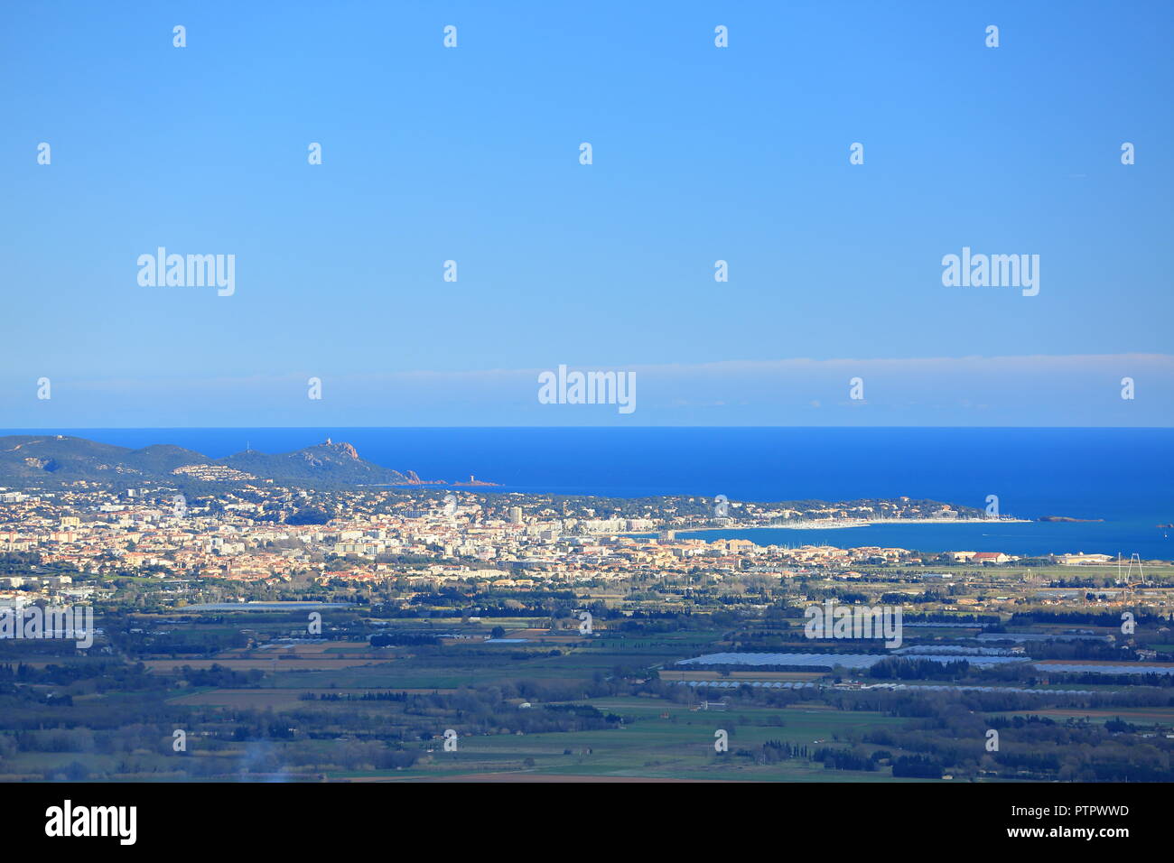 Vista superiore al di sopra di Saint Raphael, Var, 83, PACA, Francia Foto Stock