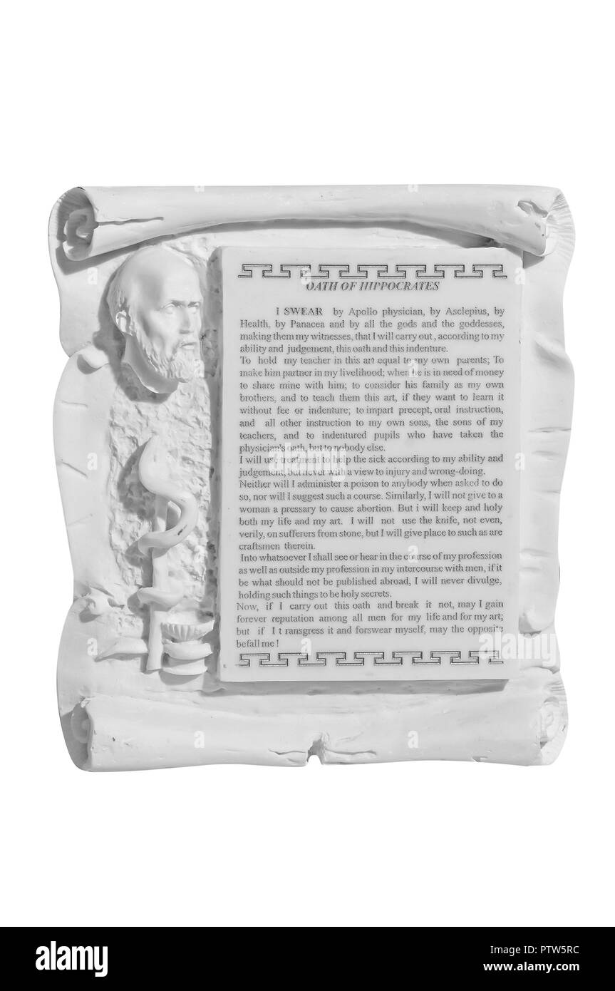 Classica lastra di marmo con giuramento di Ippocrate su sfondo bianco Foto Stock