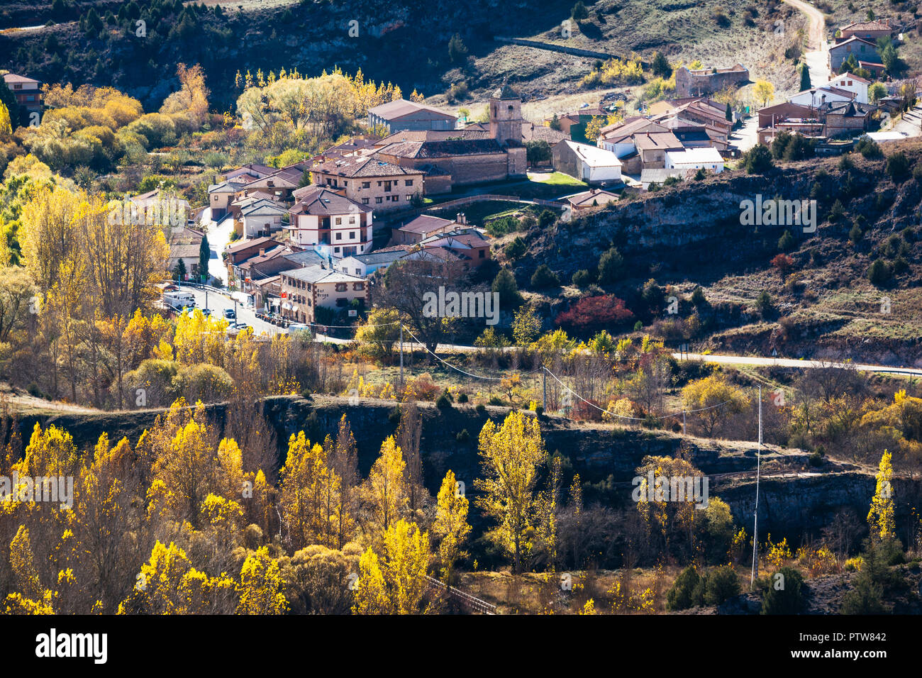 Il castigliano villaggio di Ucero. Ucero , Soria, Castilla y Leon. Spagna, Europa Foto Stock