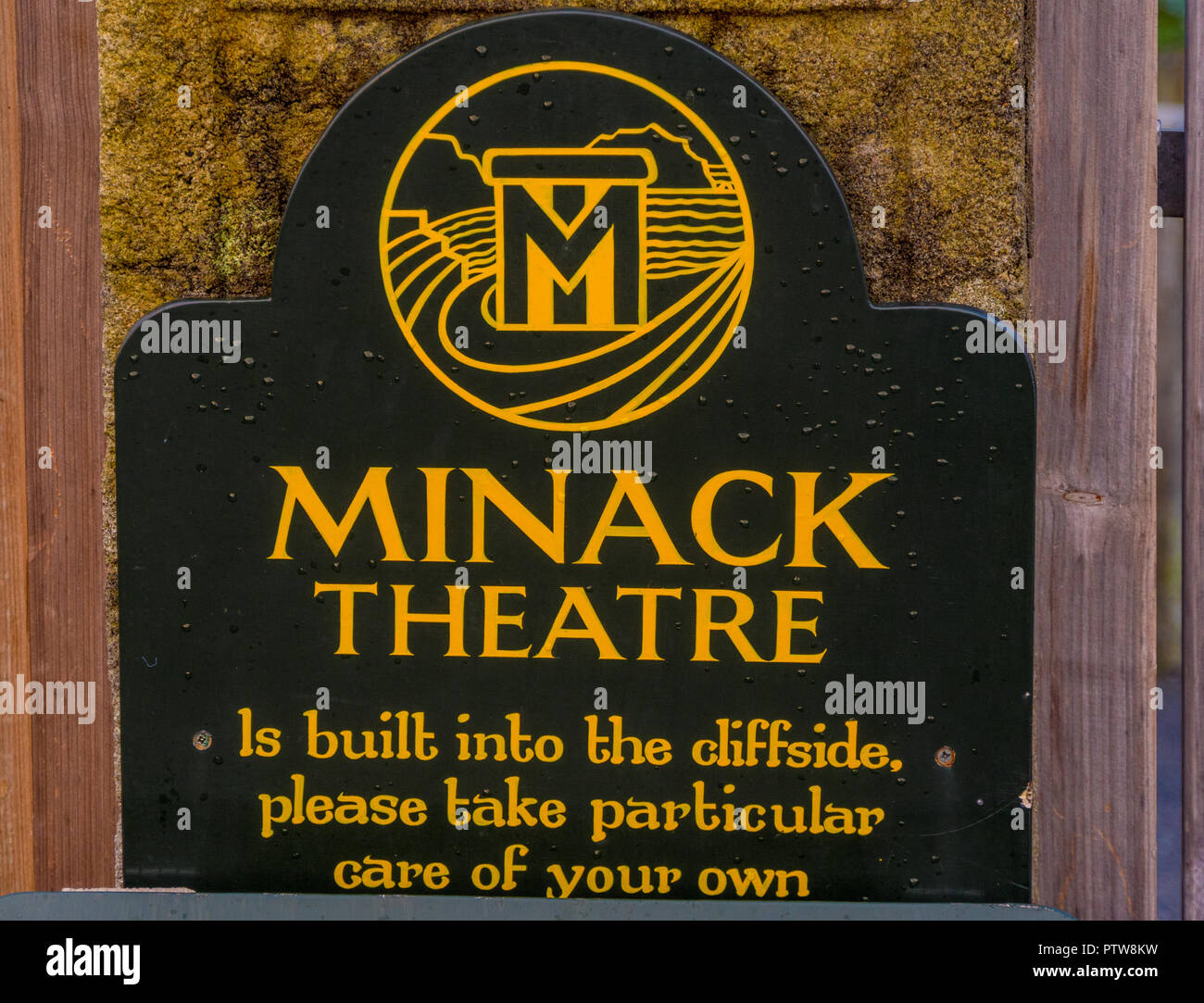 Famoso teatro Minack presso la costa della Cornovaglia - CORNWALL / Inghilterra - Agosto 12, 2018 Foto Stock