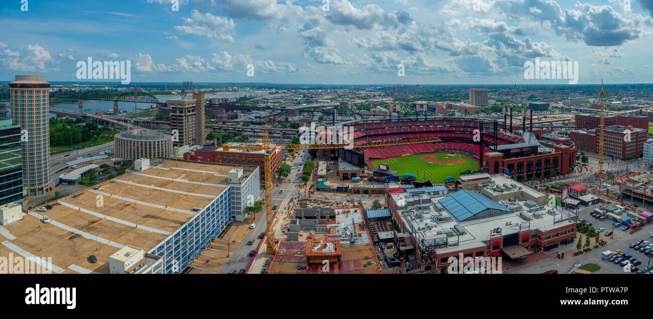 Panoramica aerea del centro di St Louis, Missouri Foto Stock