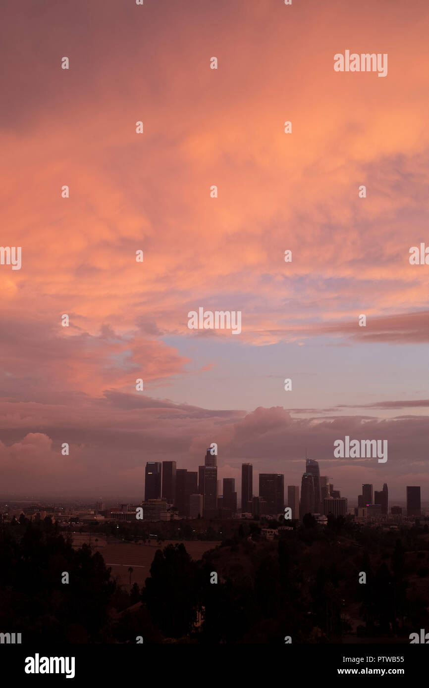 Tramonto spettacolare su Downtown Los Aneles Foto Stock