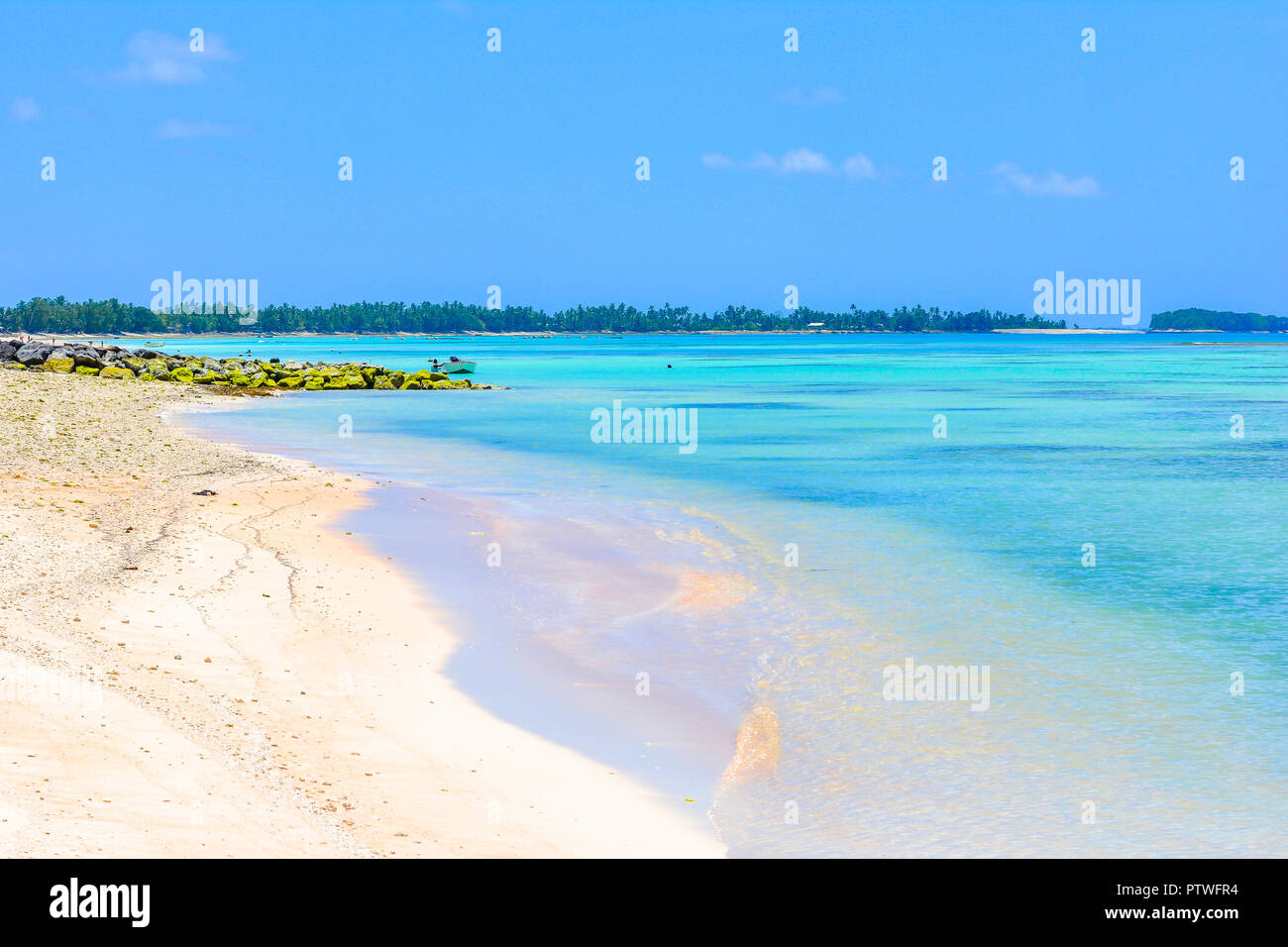 Tuvalu Island Paradise beach laguna blu sull isola del pacifico mare e oceano Foto Stock