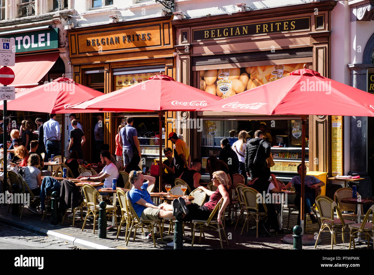 Street Cafe nel centro di Bruxelles, Belgio Foto Stock