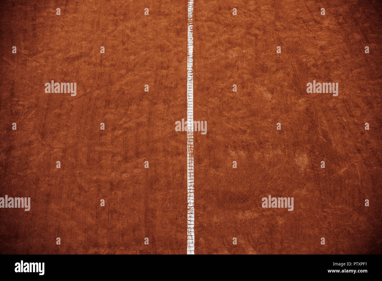 Orange Campo da tennis bianco sullo sfondo delle linee Foto Stock