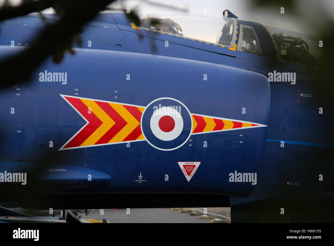 Questo velivolo è il McDonnell Douglas Phantom, XV408, sul display a Tangmere Aviation Museum. Essa è servita da 1968 a 1992 nella RAF 228 Squadrone Foto Stock