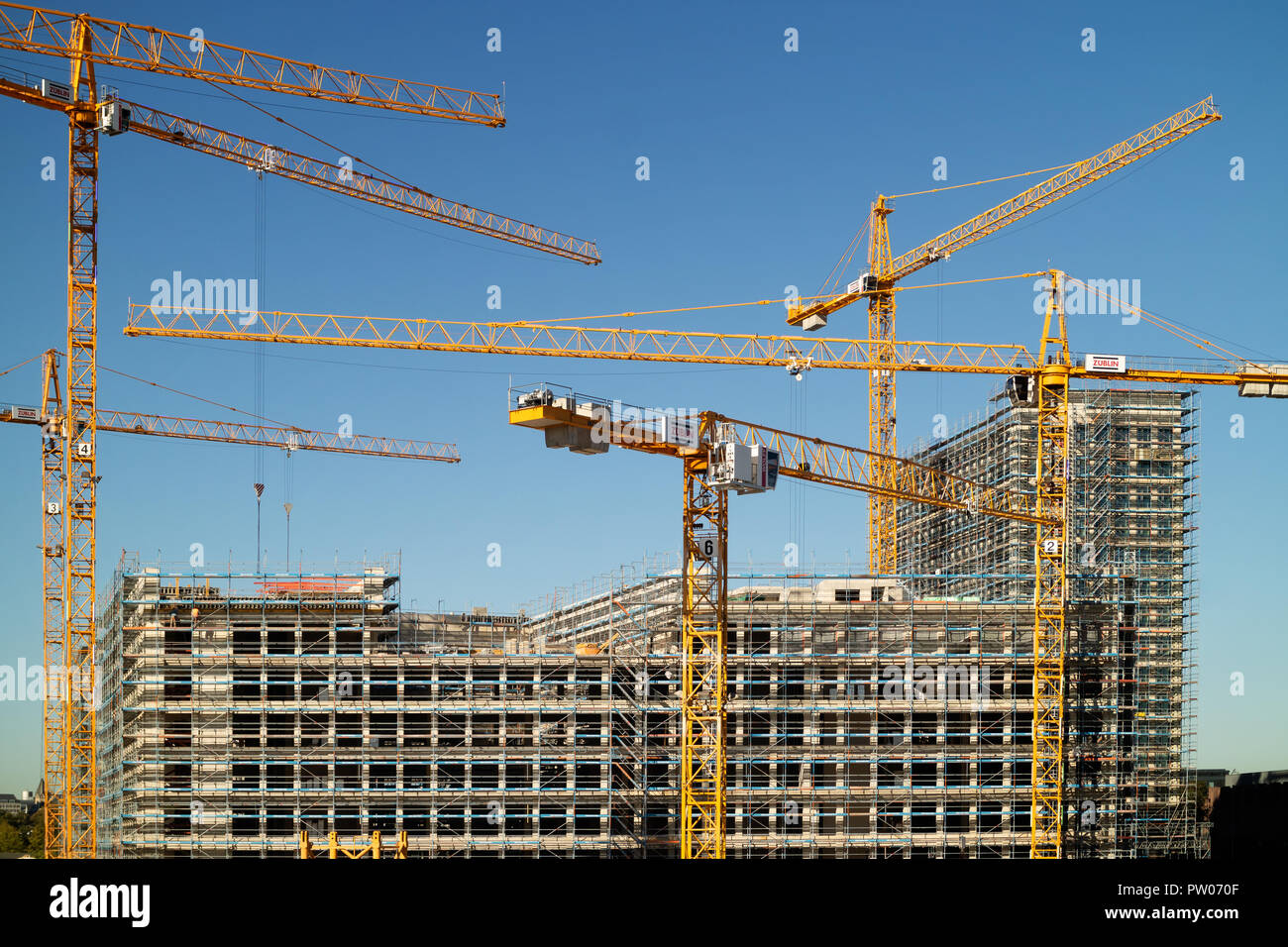 Cantiere di 'WesteCity' allo stato scheletrico Foto Stock