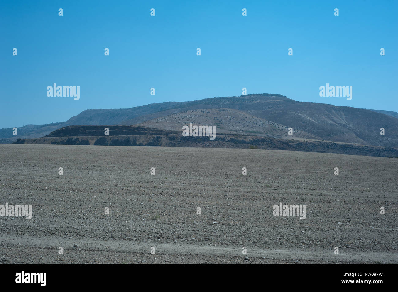 Un campo arato, area agricola Foto Stock