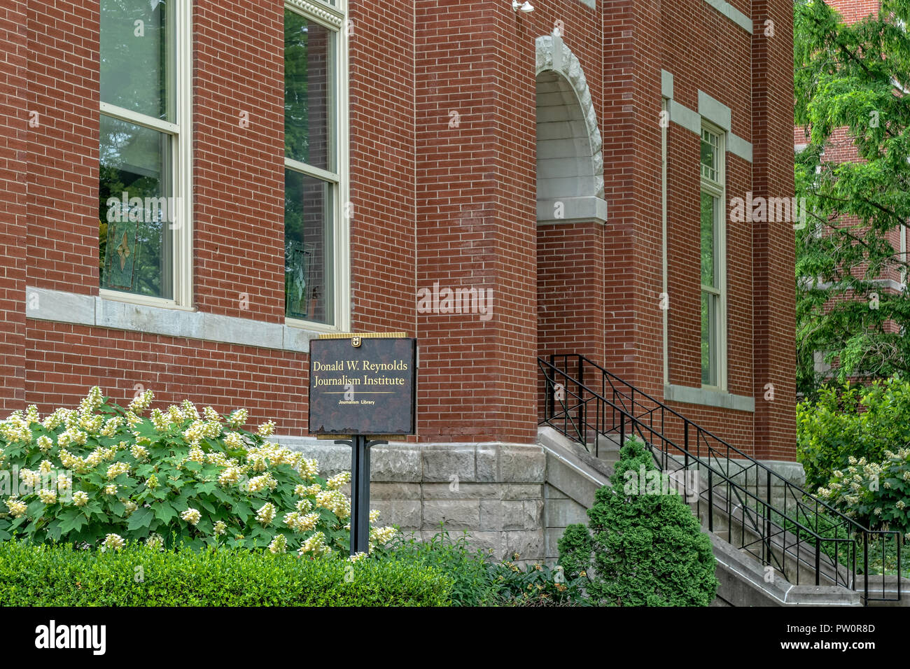 COLUMBIA, MO/STATI UNITI D'America - 8 Giugno , 2018: Donald W. Reynolds Journalism Institute sul campus della University of Missouri. Foto Stock