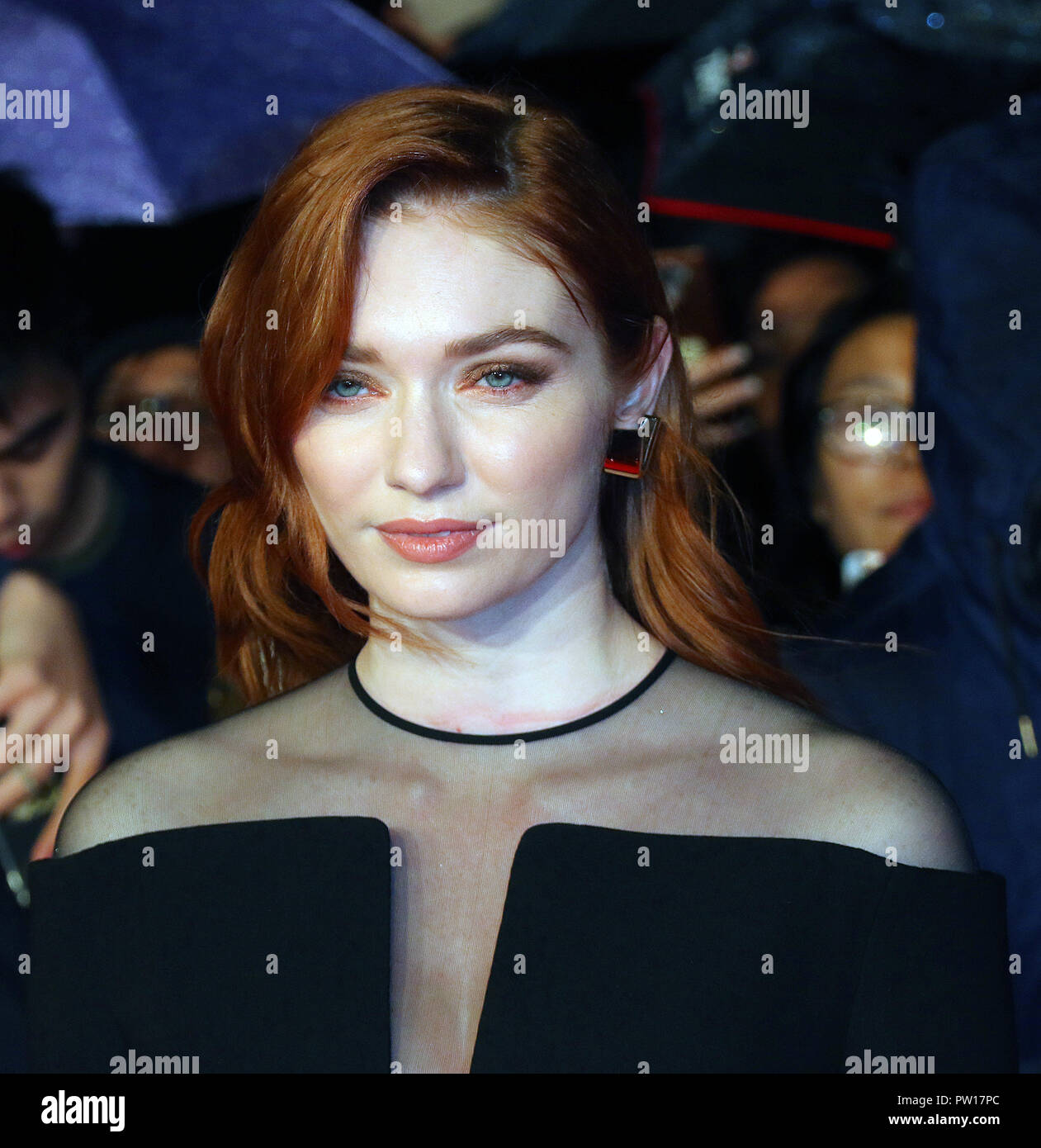 Londra, Regno Unito. 11 ott 2018. Eleanor Tomlinson, Colette - UK Premiere, BFI London Film Festival Patroni Gala, Leicester Square, Londra, UK, 11 ottobre 2018, Foto di Richard Goldschmidt Credito: ricca di oro/Alamy Live News Foto Stock