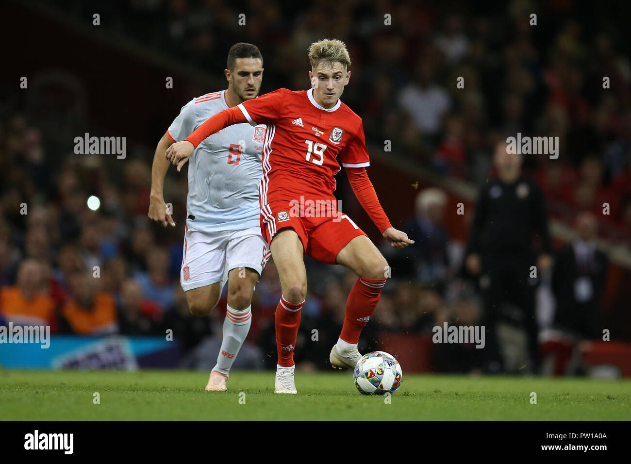 Cardiff, Regno Unito. 11 ott 2018. David Brooks del Galles in azione. Il calcio amichevoli internazionali corrispondono, Galles v Spagna presso il Principato Stadium di Cardiff , Galles del Sud giovedì 11 ottobre 2018. foto da Andrew Orchard/Alamy Live News Foto Stock