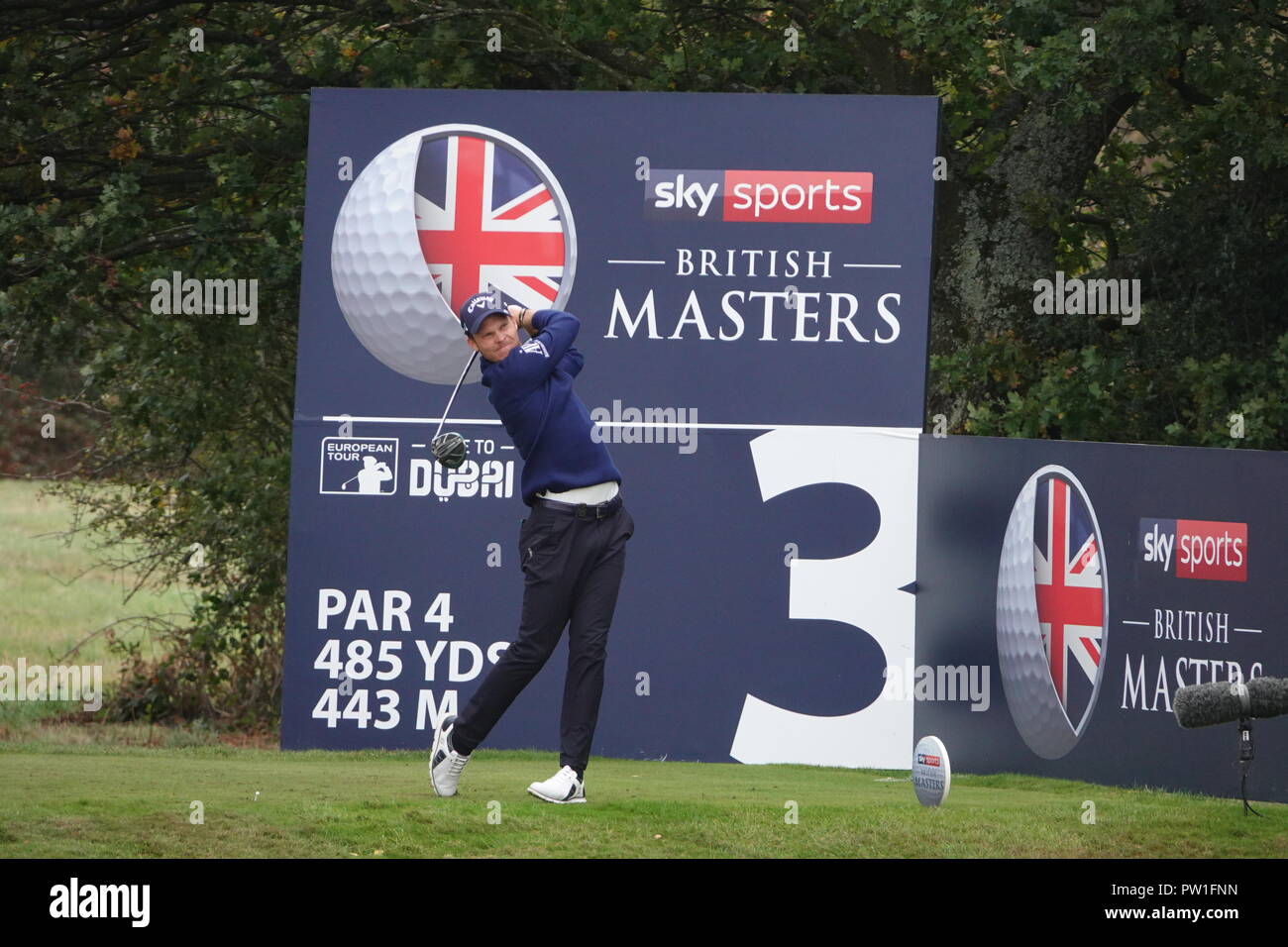 Walton Heath Golf Club, 12 ottobre, 2018. Inglese masters vince, Danny Willett aziona il 3 sulla seconda giornata al SkySports British Masters golf championship ospitato da Justin Rose Credito: Motofoto/Alamy Live News Foto Stock