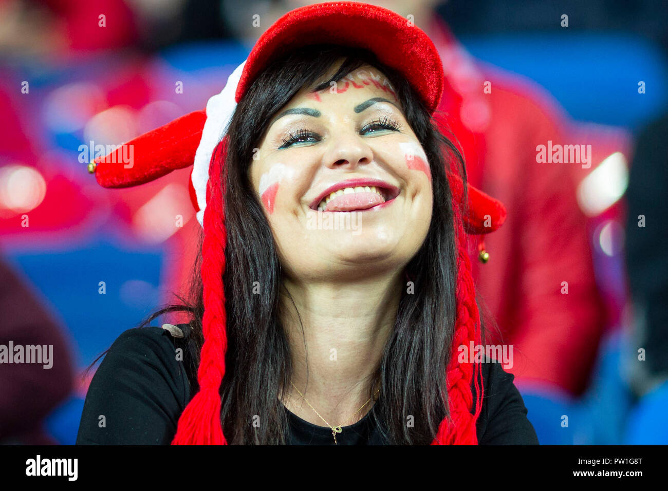 Il polacco appassionato di calcio prima della partita tra la Polonia e il Portogallo per la UEFA lega delle nazioni, a Slaski Stadium, in Chorzów, Polonia. Punteggio finale: 2-3 Polonia Portogallo Foto Stock
