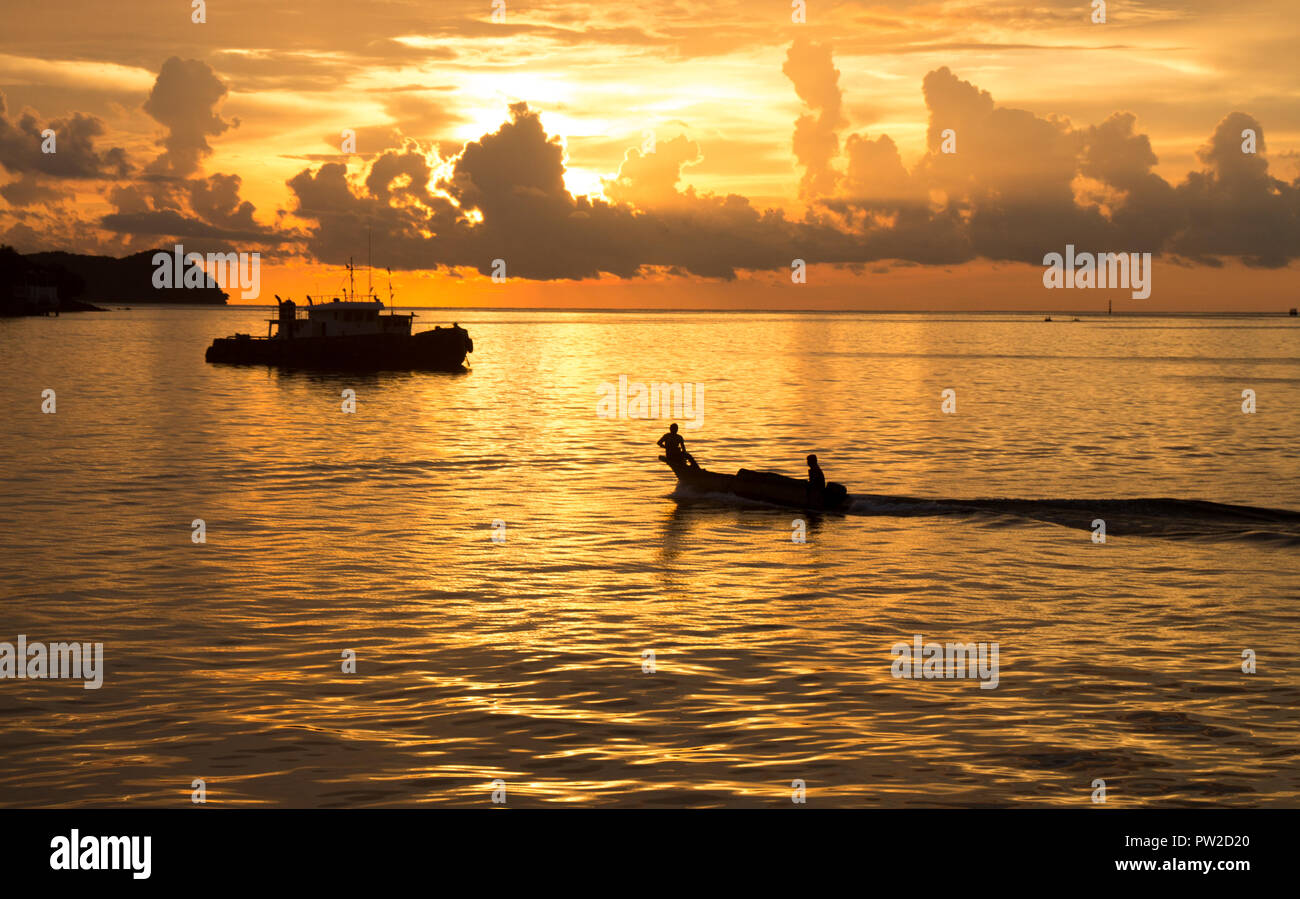 Tramonto in parte malese del Borneo Foto Stock