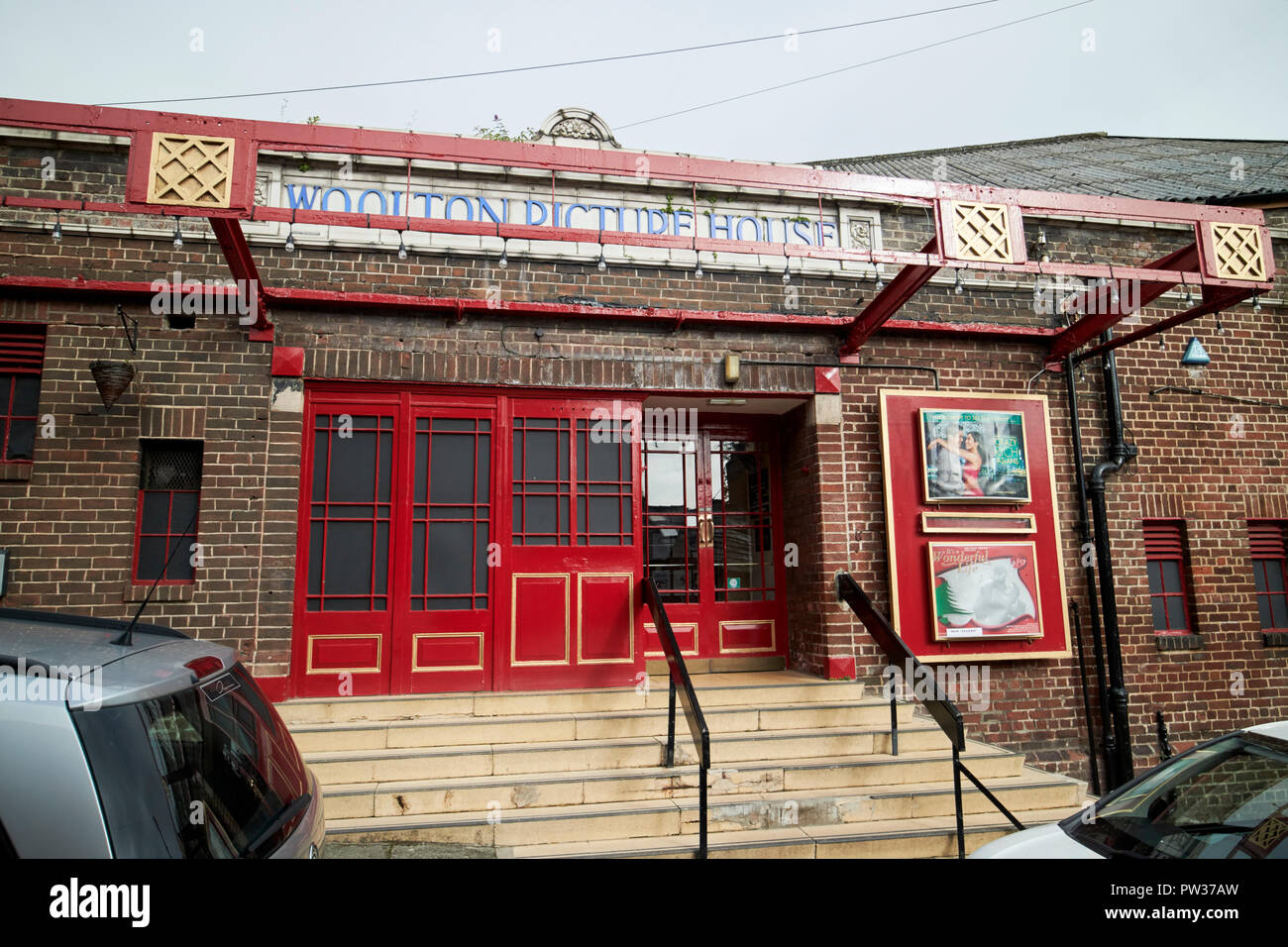Woolton picture house piccole proprietà privata cinema woolton Liverpool Merseyside England Regno Unito Foto Stock