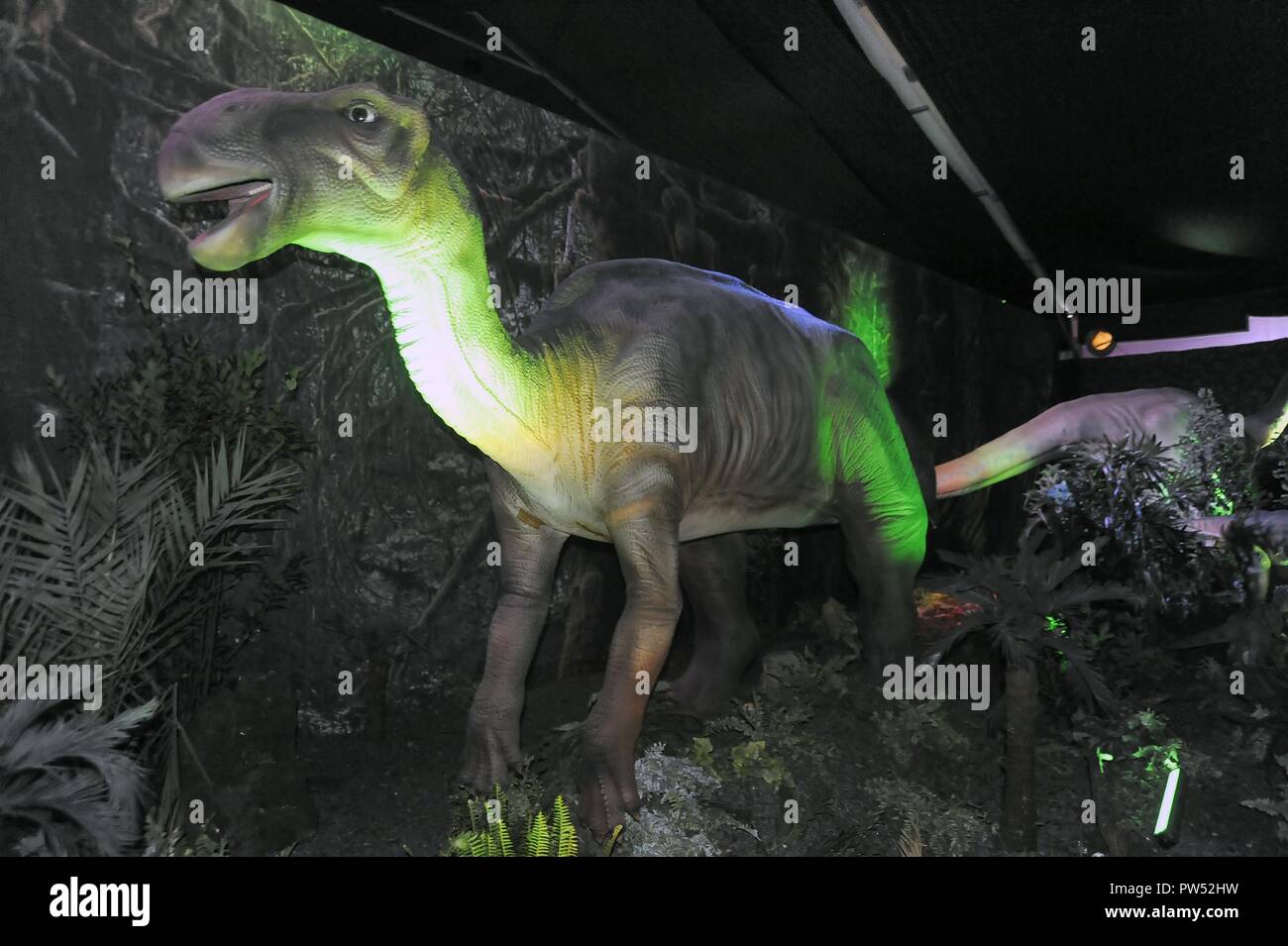 Milano (Italia), l'esposizione di animali preistorici riprodotti a grandezza piena; Hadrosaurus (Hadrosaurus foulkii) Foto Stock