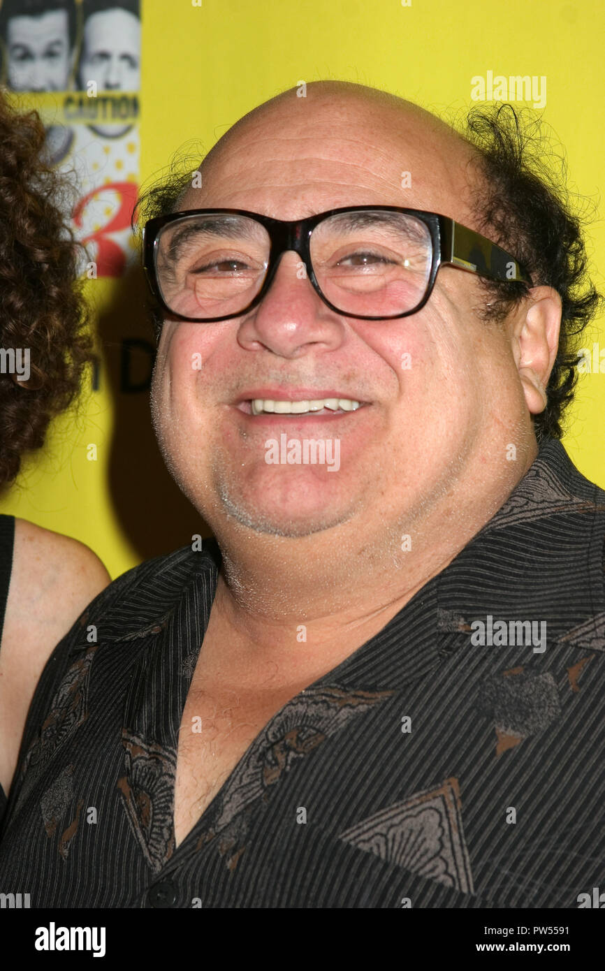 Danny Devito 09/10/08 ''è sempre il sole a Philadelphia' Stagione 4 Premiere e stagione 3 DVD Launch Party' @ Stk/Coco de Ville, West Hollywood Foto di Megumi Torii/HNW / PictureLux Riferimento File # 33683 210HNWPLX Foto Stock