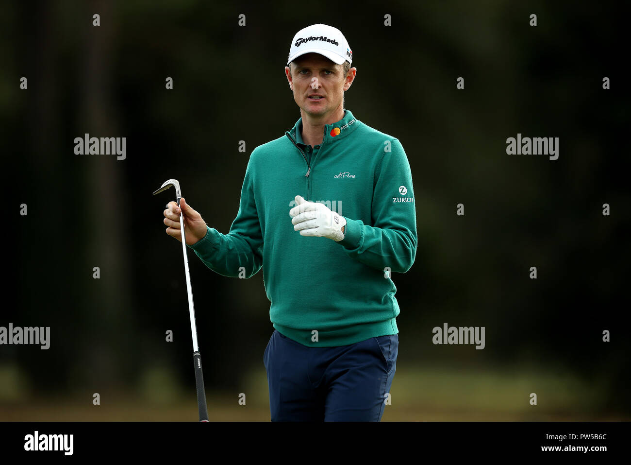 Justin Rose durante il secondo giorno dei British Masters al Walton Heath Golf Club, Surrey. PREMERE ASSOCIAZIONE foto. Data immagine: Venerdì 12 ottobre 2018. Vedere PA storia GOLF Masters. Il credito fotografico dovrebbe essere: Steven Paston/PA Wire. . Foto Stock