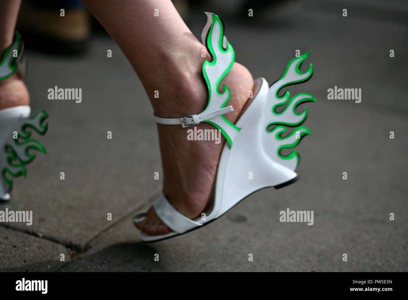 Prada scarpe estate 2018 hot sale