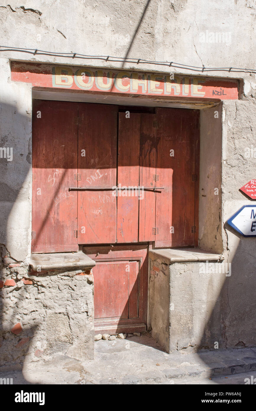 Il vecchio negozio di macellaio Ille sur Tet, Francia Foto Stock
