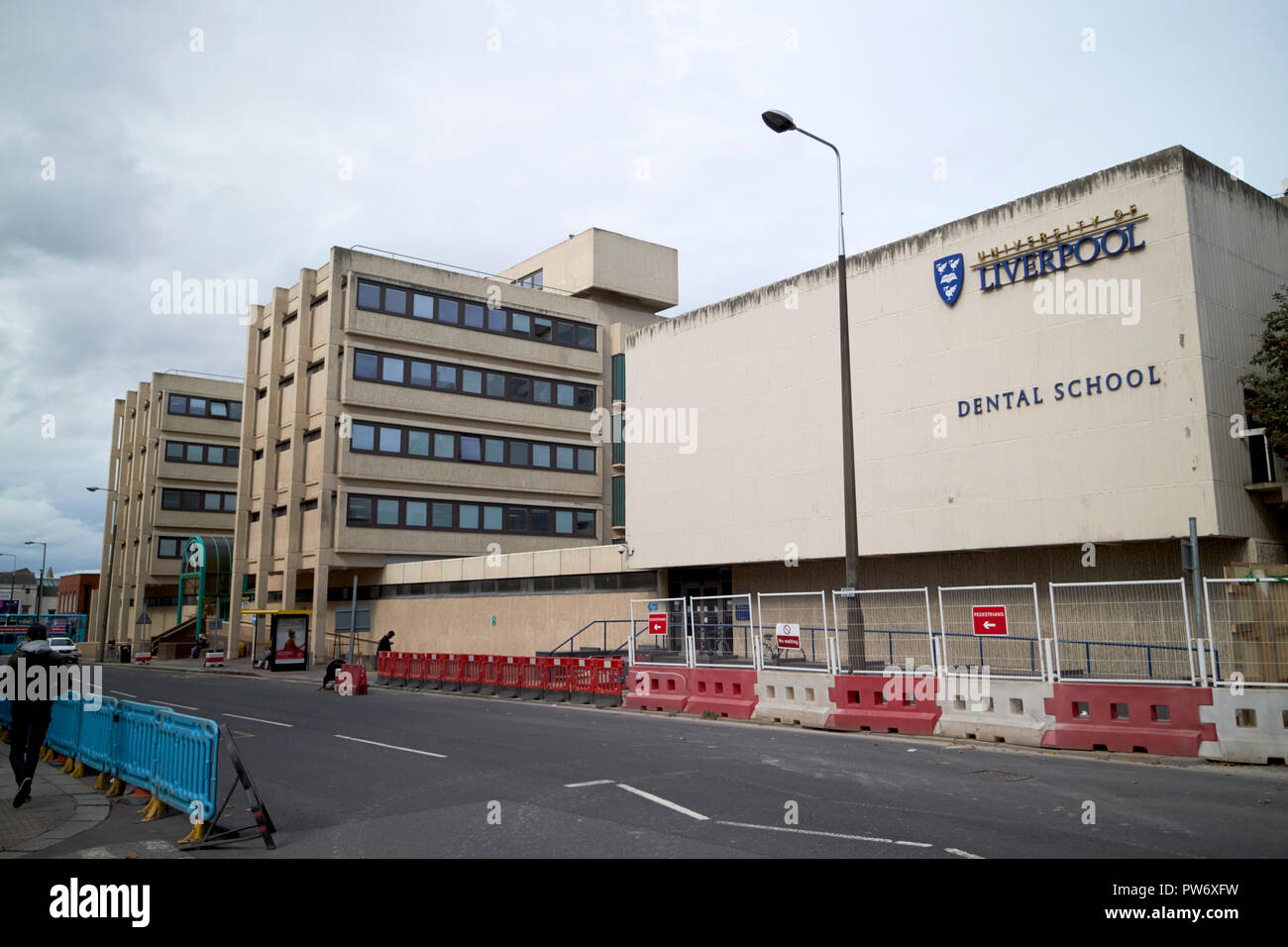 Università di Liverpool Scuola di odontoiatria e Liverpool University dental hospital Merseyside England Regno Unito Foto Stock