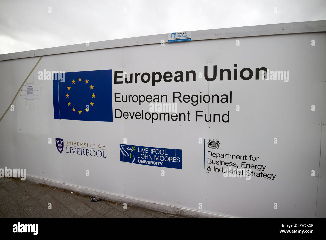 Bordo esterno del sensore di Liverpool city global innovation hub joint venture tra Liverpool John mori University e l'università di liverpool merseyside Foto Stock