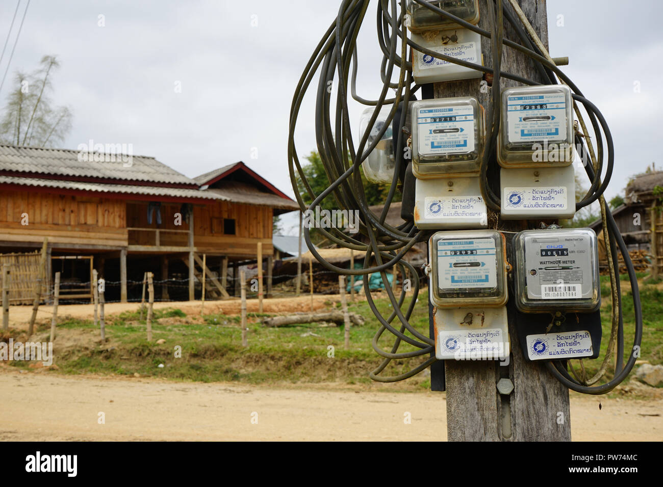 Stromzähler des Dorfes divieto Haihin, neben Ebene der Tonkruege, Sito 1, Thong Hai Hin, Laos, Asien Foto Stock