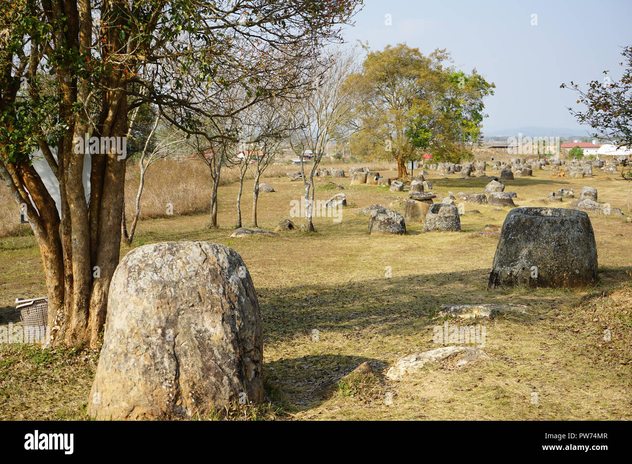 Steinkrüge, Ebene der Tonkruege, Sito 1, Thong Hai Hin, Provinz Xieng Khouang, Laos, Asien Foto Stock