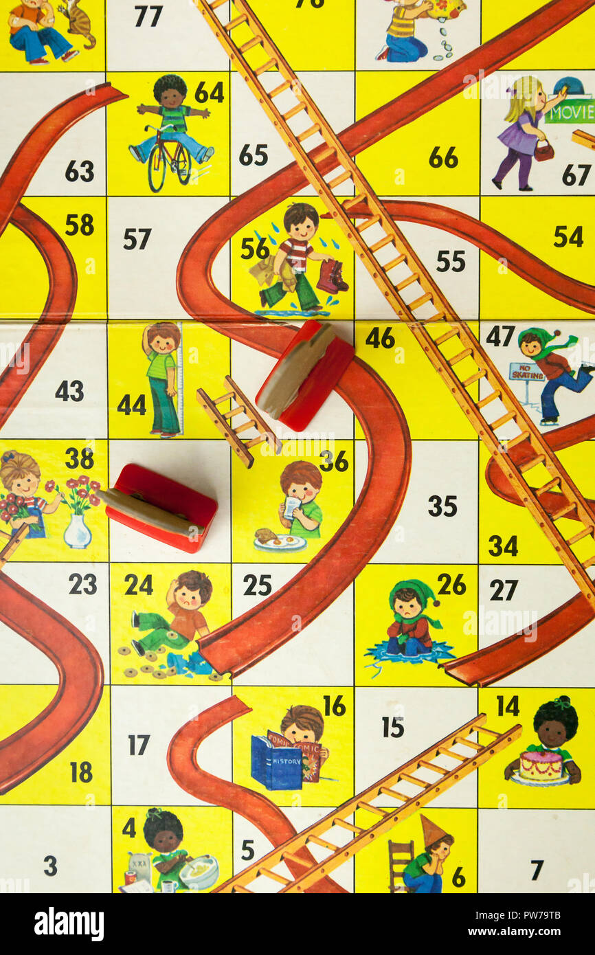 WOODBRIDGE, NEW JERSEY - Ottobre 13, 2018: A circa ottanta scheda di gioco Boggle è mostrato. Foto Stock