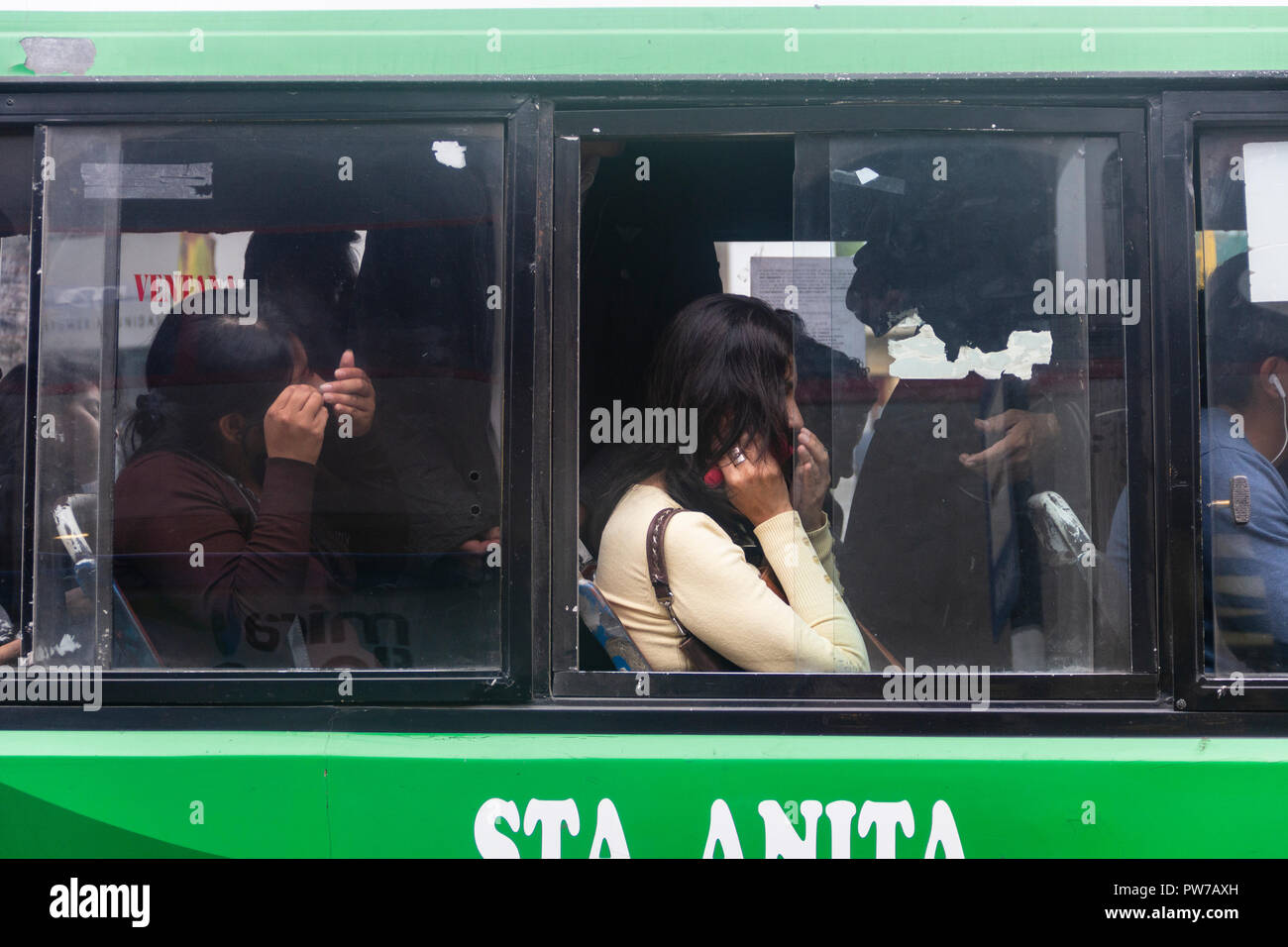 Lima, Perù - 18 giugno 2015: L'Organizzazione Mondiale della Sanità ha nominato Lima, una città di oltre nove milioni di persone, di avere il peggior inquinamento atmosferico di tutta l'Amer Latina Foto Stock