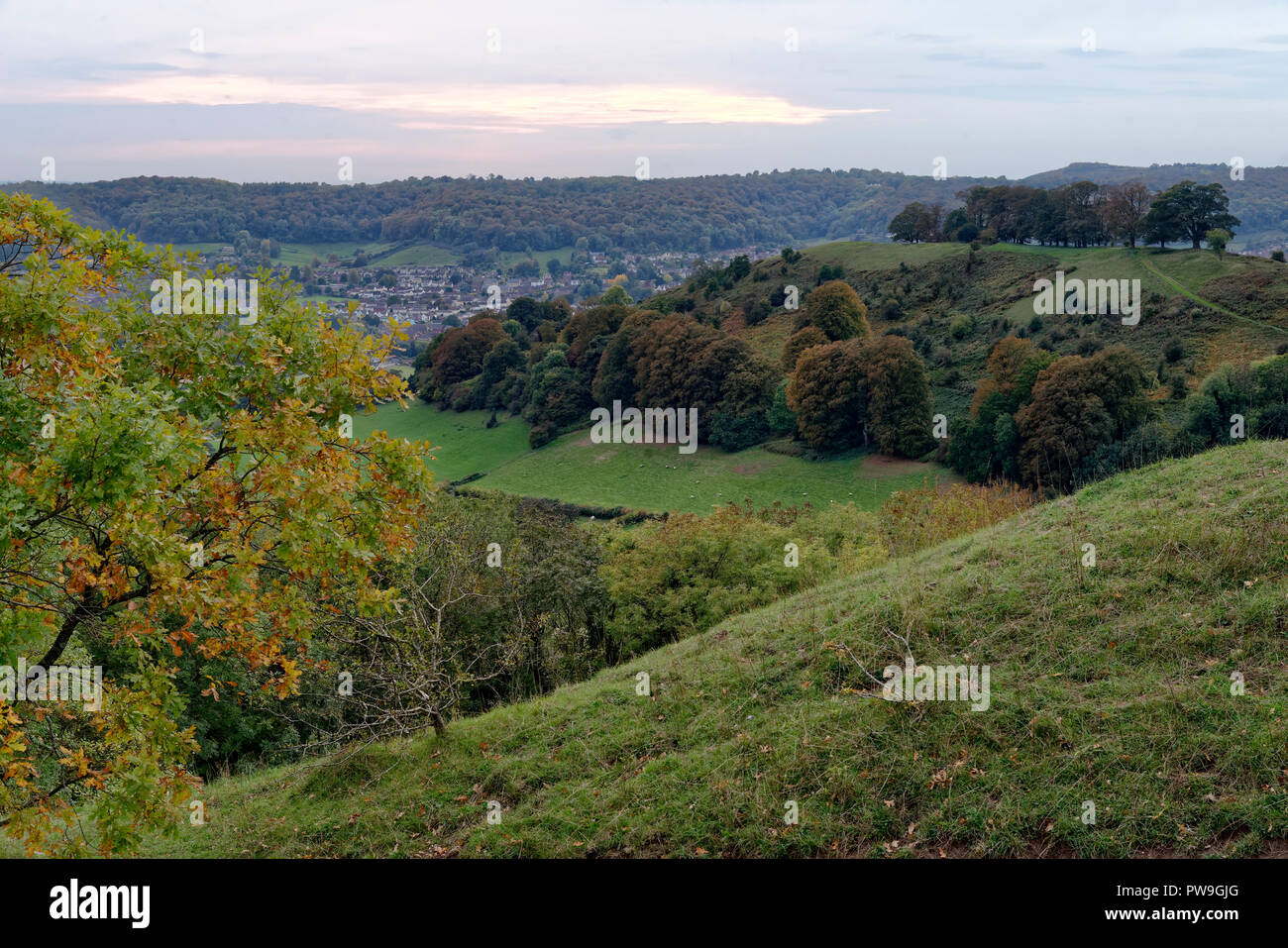 Downham Hill visto da Uley Bury, Cotswold valori erratici vicino a Dursley, Gloucestershire Foto Stock