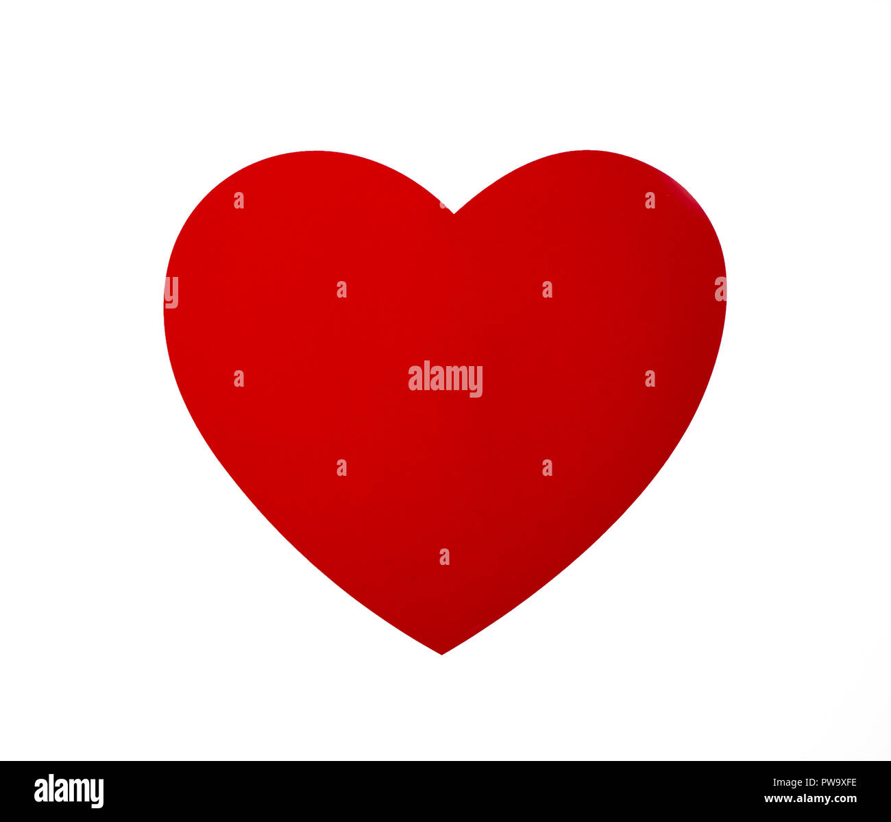 Cuore rosso simbolo isolato su sfondo bianco Foto Stock