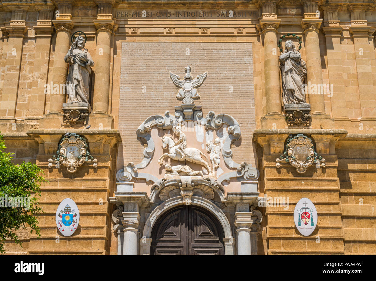 Cattedrale del Santissimo Salvatore di Mazara del Vallo, cittadina in provincia di Trapani, Sicilia, Italia meridionale. Foto Stock