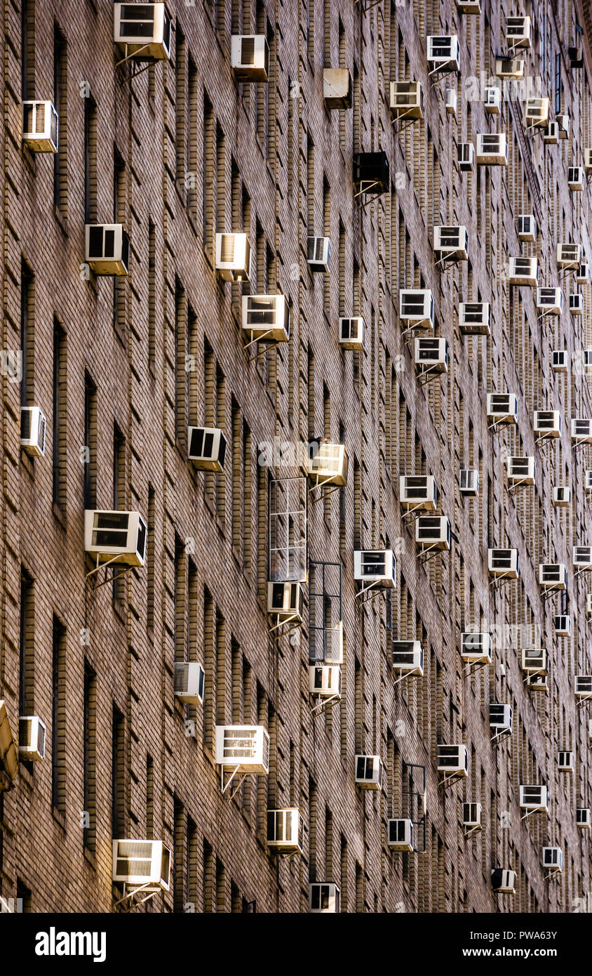 Le unità aria condizionata Manhattan New York New York, Stati Uniti d' America Foto stock - Alamy