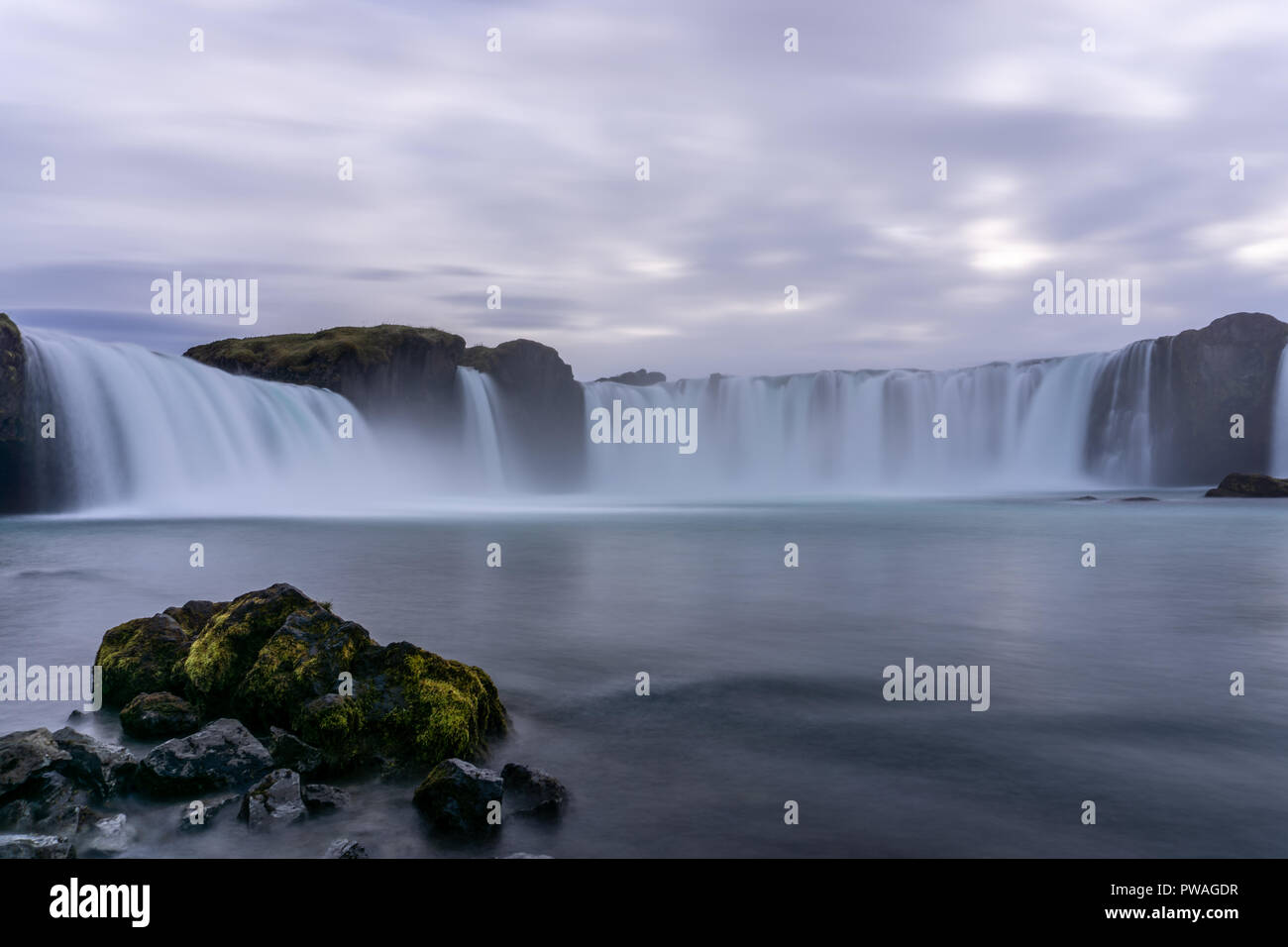 Incredibile e famose cascate Godafoss in Islanda. Foto Stock
