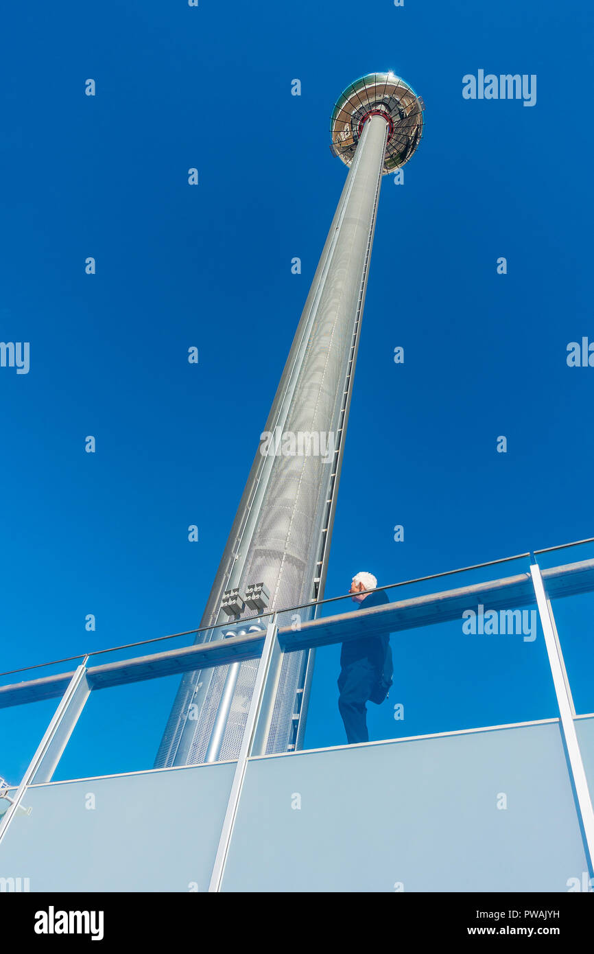 British Airways,i360,torre di avvistamento,Brighton Seafront,Brighton,Sussex,Inghilterra Foto Stock