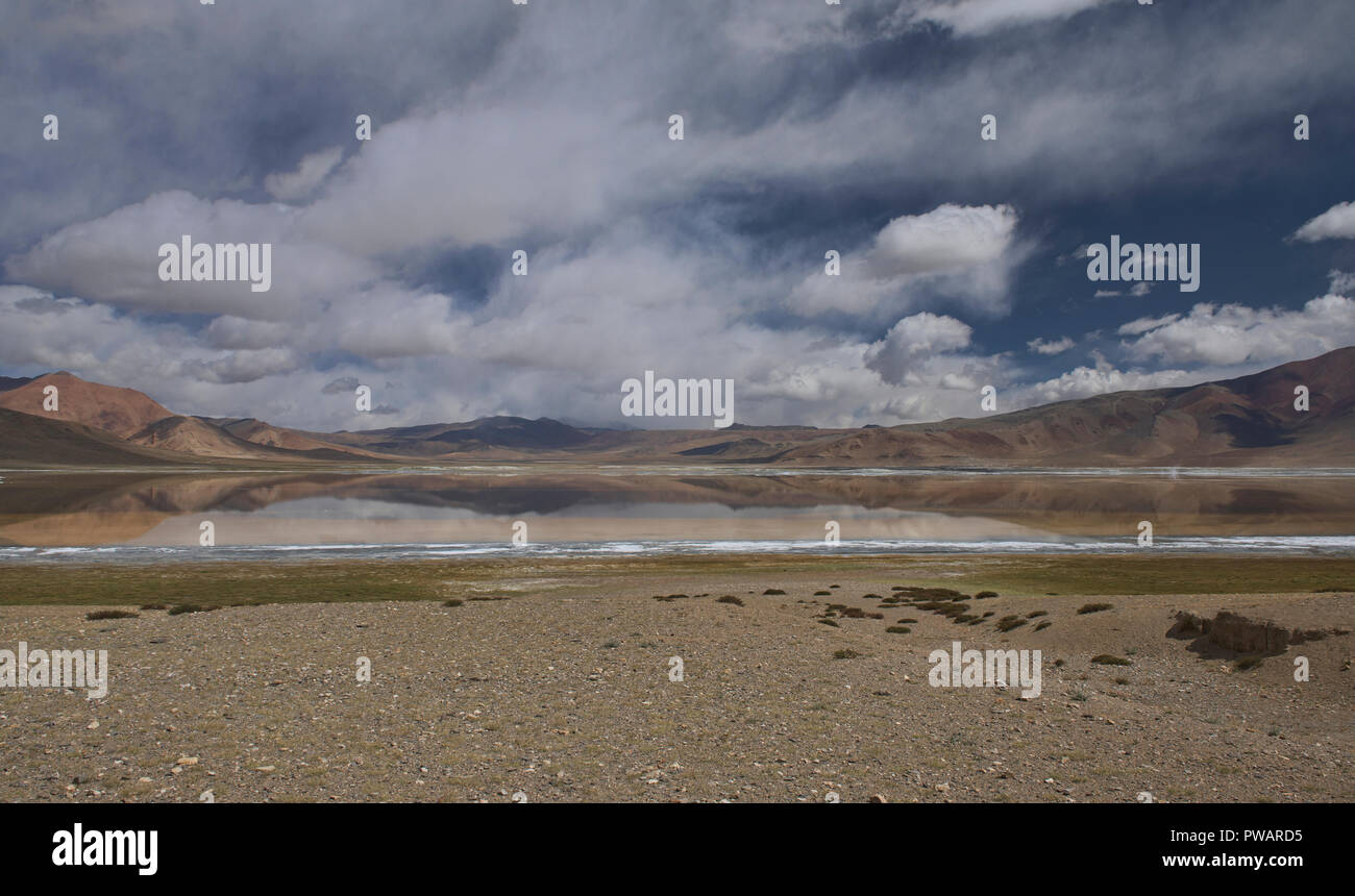 Solitudine; Tso Kar Lago, Ladakh, India Foto Stock