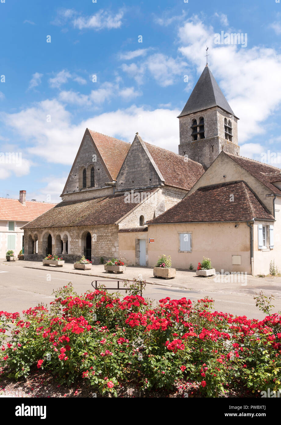 L'Église Saint-Loup de Vaux, Vaux, Borgogna, in Francia, in Europa Foto Stock