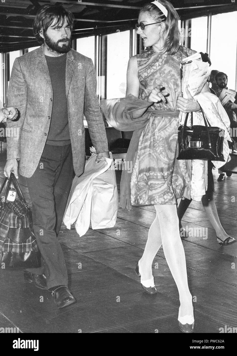 Franco nero, Vanessa Redgrave, aeroporto di Roma 1968 Foto Stock